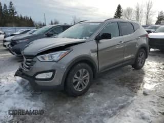 ✅ 2015 Hyundai Santa Fe • VIN: 5XYZT3LB9FG240406 • Лот: 44146515. Опубликован ранее на Copart с пробегом 190 088 миль. Бесплатный доступ к архиву аукционных продаж из США и подробный отчёт об истории автомобиля на DreamBid. Изображение 1.
