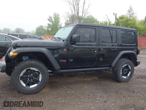 ✅ 2021 Jeep Wrangler Unlimited Rubicon • VIN: 1C4HJXFG8MW759060 • Lot: 42264273. Listed on IAAI with 48,393 mi. Free auction sales archive from the USA and detailed vehicle history report at DreamBid. Image 14.