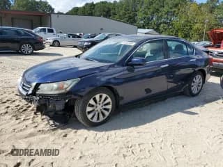 ✅ 2015 Honda Accord EX-L • VIN: 1HGCR2F80FA105556 • Lot: 85302905. Listed on Copart with 115,022 mi. Free auction sales archive from the USA and detailed vehicle history report at DreamBid. Image 1.