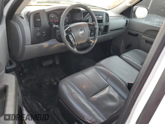 ✅ 2012 GMC Sierra 1500 Work Truck • VIN: 1GTN1TEX5CZ331778 • Лот: 91636315. Опубликован ранее на Copart с пробегом 180 369 миль. Бесплатный доступ к архиву аукционных продаж из США и подробный отчёт об истории автомобиля на DreamBid. Изображение 8.