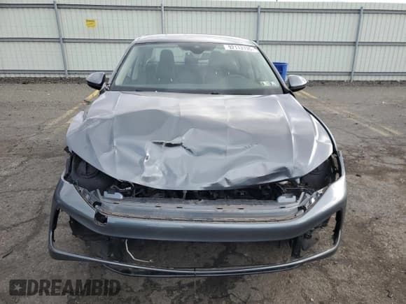 ✅ 2022 Volkswagen Jetta SE • VIN: 3VW7M7BU6NM034182 • Lot: 92113135. Wystawiony na Copart z przebiegiem 40 340 mil. Bezpłatny archiwum sprzedaży aukcyjnych z USA i szczegółowy raport historii pojazdu na DreamBid. Zdjęcie 5.