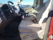 ✅ 2016 Chevrolet Silverado 1500 LT • VIN: 3GCUKREC9GG352552 • Лот: 81694585. Опубликован ранее на Copart с пробегом 175 222 миль. Бесплатный доступ к архиву аукционных продаж из США и подробный отчёт об истории автомобиля на DreamBid. Изображение 7.