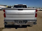 ✅ 2021 Chevrolet Silverado 1500 LT • VIN: 3GCUYDED9MG102749 • Lot: 73362344. Wystawiony na Copart z przebiegiem 53 299 mil. Bezpłatny archiwum sprzedaży aukcyjnych z USA i szczegółowy raport historii pojazdu na DreamBid. Zdjęcie 6.