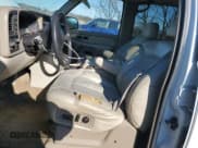 ✅ 2002 Chevrolet Suburban LT • VIN: 1GNFK16Z22J140703 • Лот: 41691065. Опубликован ранее на Copart с пробегом 234 596 миль. Бесплатный доступ к архиву аукционных продаж из США и подробный отчёт об истории автомобиля на DreamBid. Изображение 7.