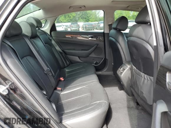 ✅ 2019 Hyundai Sonata SEL • VIN: 5NPE34AF9KH749408 • Lot: 48768103. Listed on Copart with 78,646 mi. Free auction sales archive from the USA and detailed vehicle history report at DreamBid. Image 10.