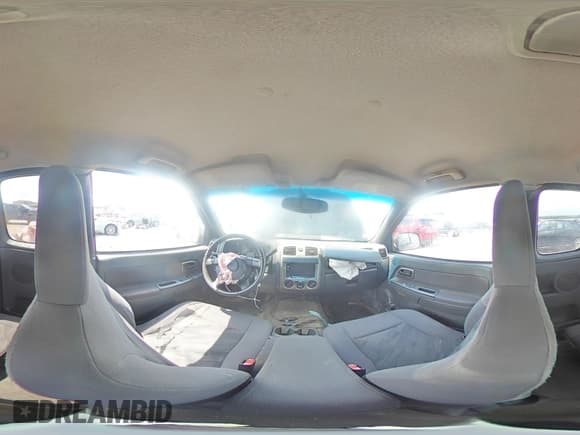 ✅ 2005 Chevrolet Colorado LS ZQ8 • VIN: 1GCCS196158278774 • Лот: 63869175. Опубликован ранее на Copart с пробегом 170 058 миль. Бесплатный доступ к архиву аукционных продаж из США и подробный отчёт об истории автомобиля на DreamBid. Изображение 14.