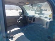 ✅ 2009 Nissan Cube S • VIN: JN8AZ28R79T130480 • Lot: 42885927. Wystawiony na IAAI z przebiegiem 86 588 mil. Bezpłatny archiwum sprzedaży aukcyjnych z USA i szczegółowy raport historii pojazdu na DreamBid. Zdjęcie 5.