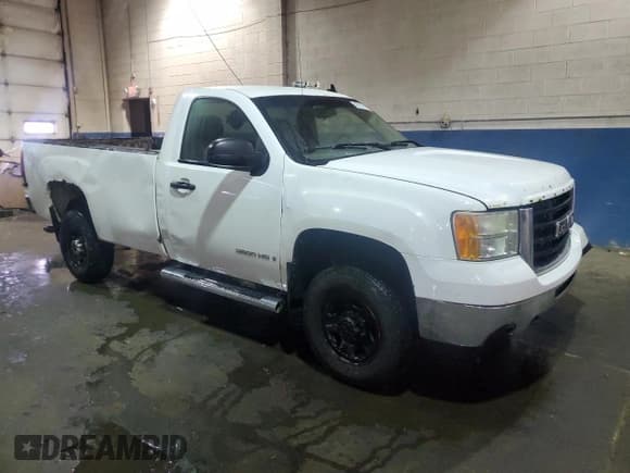 ✅ 2009 GMC Sierra 1500 • VIN: 1GTHC44K99E143963 • Лот: 46237435. Опубликован ранее на Copart с пробегом 463 492 миль. Бесплатный доступ к архиву аукционных продаж из США и подробный отчёт об истории автомобиля на DreamBid. Изображение 4.