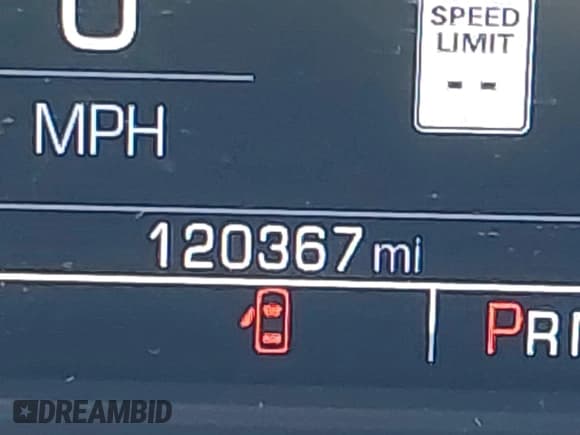 ✅ 2019 Chevrolet Suburban LT • VIN: 1GNSKHKCXKR132620 • Lot: 43578105. Wystawiony na IAAI z przebiegiem 120 367 mil. Bezpłatny archiwum sprzedaży aukcyjnych z USA i szczegółowy raport historii pojazdu na DreamBid. Zdjęcie 15.