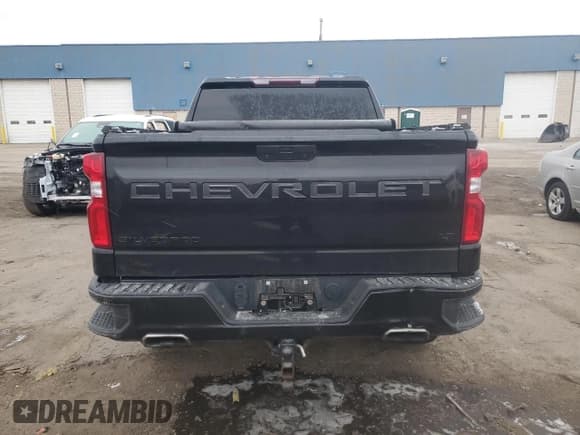 ✅ 2021 Chevrolet Silverado 1500 LT Trail Boss • VIN: 1GCPYFED4MZ436826 • Lot: 92230225. Wystawiony na Copart z przebiegiem 73 713 mil. Bezpłatny archiwum sprzedaży aukcyjnych z USA i szczegółowy raport historii pojazdu na DreamBid. Zdjęcie 6.