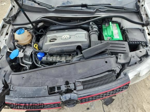 ✅ 2013 Volkswagen Golf GTI Driver's Edition • VIN: WVWHV7AJXDW139754 • Лот: 63101485. Опубликован ранее на Copart с пробегом 127 082 миль. Бесплатный доступ к архиву аукционных продаж из США и подробный отчёт об истории автомобиля на DreamBid. Изображение 11.