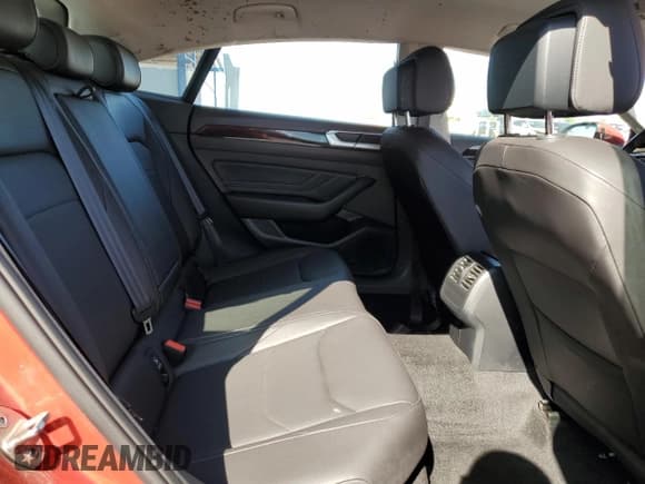 ✅ 2021 Volkswagen Arteon SE • VIN: WVWAR7AN5ME004275 • Lot: 71812265. Wystawiony na Copart z przebiegiem 34 809 mil. Bezpłatny archiwum sprzedaży aukcyjnych z USA i szczegółowy raport historii pojazdu na DreamBid. Zdjęcie 10.