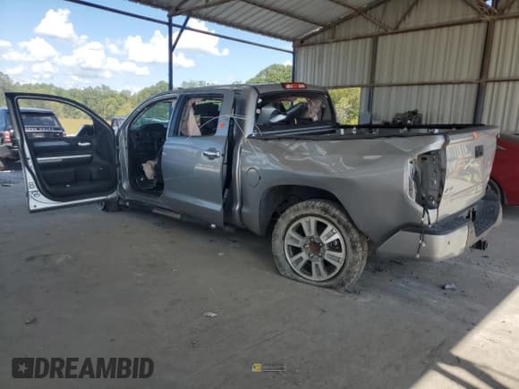 ✅ 2017 Toyota Tundra Platinum • VIN: 5TFAW5F18HX662914 • Lot: 72774624. Listed on Copart with 67,691 mi. Free auction sales archive from the USA and detailed vehicle history report at DreamBid. Image 2.