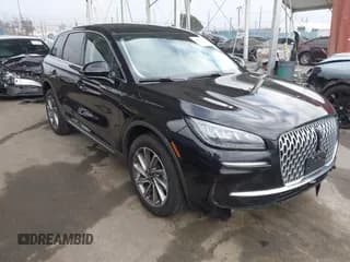 ✅ 2024 Lincoln Corsair Premiere • VIN: 5LMCJ1CA1RUL16820 • Lot: 43627466. Wystawiony na IAAI z przebiegiem Nie podano. Bezpłatny archiwum sprzedaży aukcyjnych z USA i szczegółowy raport historii pojazdu na DreamBid. Zdjęcie 1.