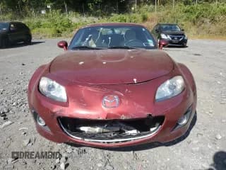 ✅ 2010 Mazda MX-5 Miata Grand Touring • VIN: JM1NC2FF8A0206236 • Лот: 69929164. Опубликован ранее на Copart с пробегом 81 008 миль. Бесплатный доступ к архиву аукционных продаж из США и подробный отчёт об истории автомобиля на DreamBid. Изображение 6.