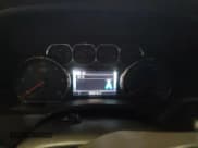 ✅ 2016 Chevrolet Silverado 1500 High Country • VIN: 3GCPCTEC3GG191803 • Lot: 82921614. Wystawiony na Copart z przebiegiem 183 016 mil. Bezpłatny archiwum sprzedaży aukcyjnych z USA i szczegółowy raport historii pojazdu na DreamBid. Zdjęcie 9.