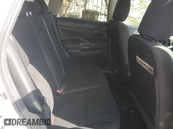 2015 Mitsubishi Outlander ES с VIN 4A4AP3AU8FE057005, выставлен на аукционе Copart как лот 82166845 с пробегом 134 175 миль миль и Списание • Salvage title. История ставок и продаж доступна на DreamBid. Изображение 10.