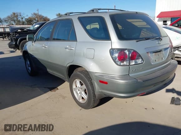 ✅ 2003 Lexus RX 300 • VIN: JTJGF10UX30158997 • Lot: 43907351. Listed on IAAI with 187,395 mi. Free auction sales archive from the USA and detailed vehicle history report at DreamBid. Image 3.