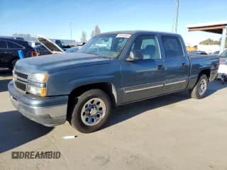 ✅ 2007 Chevrolet Silverado 1500 LT2 • VIN: 2GCEC13Z371123450 • Lot: 88543685. Listed on Copart with 196,238 mi. Free auction sales archive from the USA and detailed vehicle history report at DreamBid. Image 1.