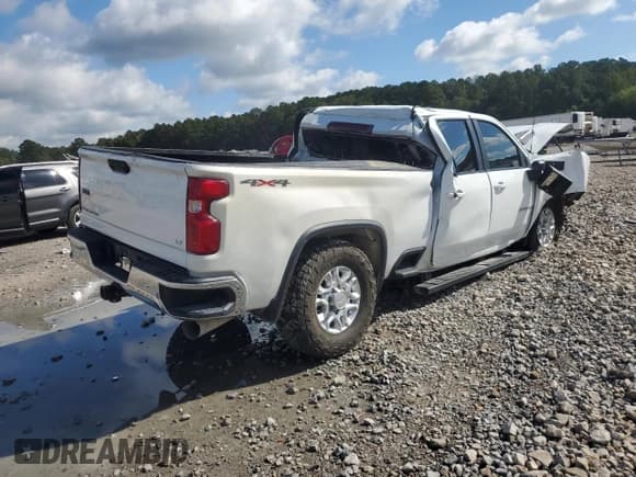 ✅ 2021 Chevrolet Silverado 2500HD LT • VIN: 1GC1YNEY3MF314799 • Lot: 82166655. Listed on Copart with Not provided. Free auction sales archive from the USA and detailed vehicle history report at DreamBid. Image 3.