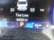 ✅ 2019 Chrysler 300 S • VIN: 2C3CCAGG3KH586189 • Lot: 42567627. Wystawiony na IAAI z przebiegiem 88 882 mil. Bezpłatny archiwum sprzedaży aukcyjnych z USA i szczegółowy raport historii pojazdu na DreamBid. Zdjęcie 16.