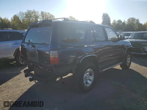 ✅ 1996 Toyota 4Runner SR5 • VIN: JT3HN86R4T0006210 • Lot: 86701185. Listed on Copart with 183,116 mi. Free auction sales archive from the USA and detailed vehicle history report at DreamBid. Image 3.