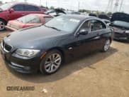 ✅ 2012 BMW 3 Series 328i • VIN: WBADW3C5XCE823421 • Лот: 71352964. Опубликован ранее на Copart с пробегом 82 388 миль. Бесплатный доступ к архиву аукционных продаж из США и подробный отчёт об истории автомобиля на DreamBid. Изображение 1.