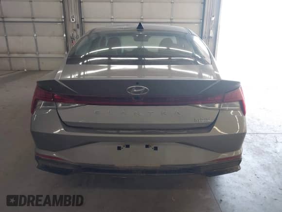 2023 Hyundai Elantra Limited z VIN KMHLN4AJ8PU051936, wystawiony jako IAAI lot #43202140 z przebiegiem 55 720 mil mil oraz . Historia ofert i sprzedaży dostępna na DreamBid. Obrazek 16.