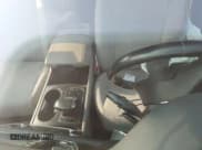 ✅ 2017 Kia Sedona LX • VIN: KNDMB5C15H6271027 • Лот: 71126805. Опубликован ранее на Copart с пробегом 204 023 миль. Бесплатный доступ к архиву аукционных продаж из США и подробный отчёт об истории автомобиля на DreamBid. Изображение 10.