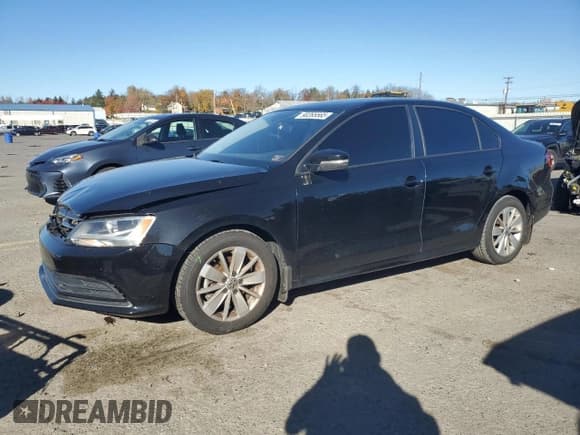 ✅ 2015 Volkswagen Jetta S • VIN: 3VWLA7AJ4FM305675 • Lot: 90265565. Listed on Copart with 111,821 mi. Free auction sales archive from the USA and detailed vehicle history report at DreamBid. Image 1.