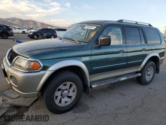 ✅ 2004 Mitsubishi Montero Sport XLS • VIN: JA4MT31R14J008416 • Лот: 76640614. Опубликован ранее на Copart с пробегом 193 957 миль. Бесплатный доступ к архиву аукционных продаж из США и подробный отчёт об истории автомобиля на DreamBid. Изображение 1.