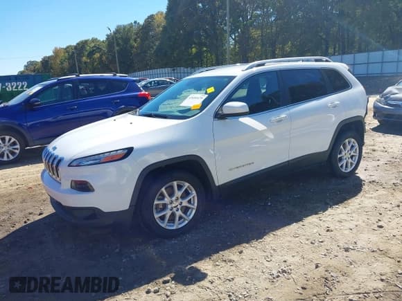 ✅ 2016 Jeep Cherokee Altitude • VIN: 1C4PJLCB1GW221740 • Lot: 43451679. Wystawiony na IAAI z przebiegiem 149 638 mil. Bezpłatny archiwum sprzedaży aukcyjnych z USA i szczegółowy raport historii pojazdu na DreamBid. Zdjęcie 2.