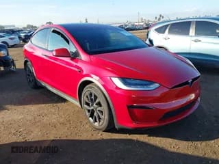 ✅ 2023 Tesla Model X • VIN: 7SAXCAE54PF374805 • Lot: 43749462. Wystawiony na IAAI z przebiegiem 27 509 mil. Bezpłatny archiwum sprzedaży aukcyjnych z USA i szczegółowy raport historii pojazdu na DreamBid. Zdjęcie 1.