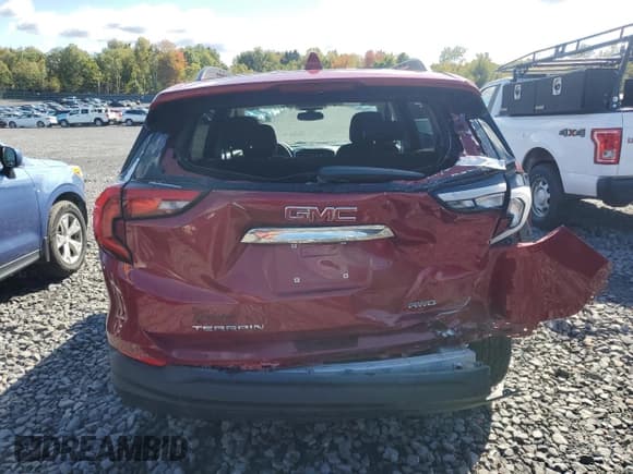 ✅ 2018 GMC Terrain SLE • VIN: 3GKALTEV5JL179422 • Лот: 84979805. Опубликован ранее на Copart с пробегом 66 670 миль. Бесплатный доступ к архиву аукционных продаж из США и подробный отчёт об истории автомобиля на DreamBid. Изображение 6.