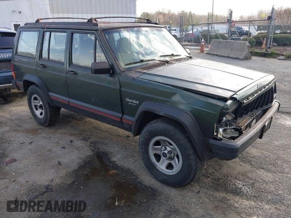 ✅ 1996 Jeep Cherokee Sport • VIN: 1J4FJ68S1TL204870 • Lot: 41726962. Listed on IAAI with 93,462 mi. Free auction sales archive from the USA and detailed vehicle history report at DreamBid. Image 1.