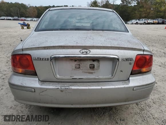 ✅ 2005 Hyundai Sonata GLS • VIN: KMHWF35HX5A188807 • Лот: 78252814. Опубликован ранее на Copart с пробегом Не указан. Бесплатный доступ к архиву аукционных продаж из США и подробный отчёт об истории автомобиля на DreamBid. Изображение 6.