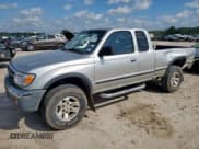 ✅ 2000 Toyota Tacoma PreRunner • VIN: 5TESN92NXYZ712082 • Lot: 90092265. Listed on Copart with 144,126 mi. Free auction sales archive from the USA and detailed vehicle history report at DreamBid. Image 1.