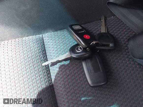 ✅ 2009 Mazda 3 S Touring • VIN: JM1BK344191247911 • Lot: 42594426. Wystawiony na IAAI z przebiegiem 102 693 mil. Bezpłatny archiwum sprzedaży aukcyjnych z USA i szczegółowy raport historii pojazdu na DreamBid. Zdjęcie 11.