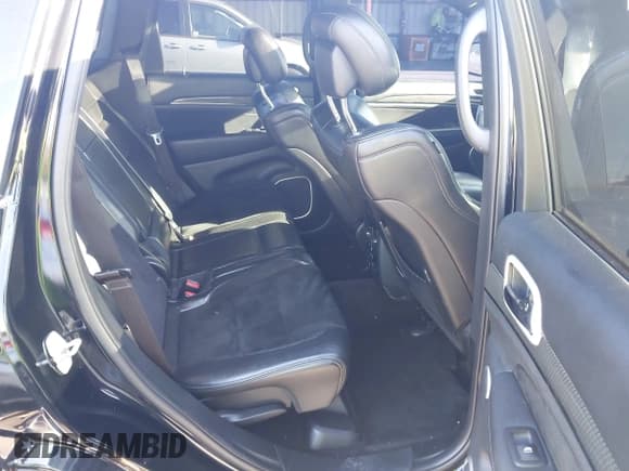 ✅ 2018 Jeep Grand Cherokee Trackhawk • VIN: 1C4RJFN98JC283990 • Лот: 43333730. Опубликован ранее на IAAI с пробегом 78 405 миль. Бесплатный доступ к архиву аукционных продаж из США и подробный отчёт об истории автомобиля на DreamBid. Изображение 8.