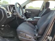 ✅ 2017 Chevrolet Equinox LS • VIN: 2GNALBEK2H6139736 • Лот: 66296175. Опубликован ранее на Copart с пробегом 136 098 миль. Бесплатный доступ к архиву аукционных продаж из США и подробный отчёт об истории автомобиля на DreamBid. Изображение 7.