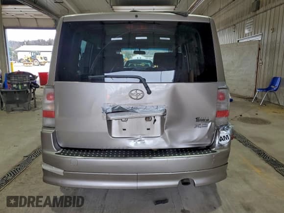 ✅ 2006 Scion xB • VIN: JTLKT334764058578 • Лот: 94329795. Опубликован ранее на Copart с пробегом 253 516 миль. Бесплатный доступ к архиву аукционных продаж из США и подробный отчёт об истории автомобиля на DreamBid. Изображение 6.