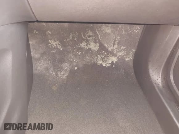 ✅ 2023 Chevrolet Equinox LT • VIN: 3GNAXTEG9PS192214 • Lot: 40983449. Wystawiony na IAAI z przebiegiem Nie podano. Bezpłatny archiwum sprzedaży aukcyjnych z USA i szczegółowy raport historii pojazdu na DreamBid. Zdjęcie 6.