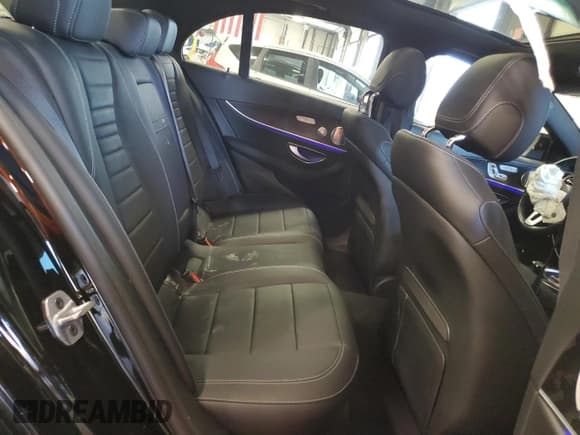 ✅ 2020 Mercedes-Benz E 450 • VIN: WDDZF6JB6LA707066 • Лот: 68580185. Опубликован ранее на Copart с пробегом 49 428 миль. Бесплатный доступ к архиву аукционных продаж из США и подробный отчёт об истории автомобиля на DreamBid. Изображение 10.