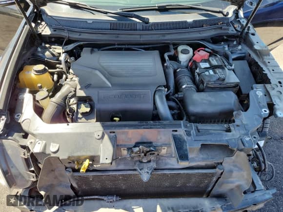 ✅ 2011 Lincoln MKT EcoBoost • VIN: 2LMHJ5ATXBBJ50463 • Lot: 61064575. Wystawiony na Copart z przebiegiem 155 956 mil. Bezpłatny archiwum sprzedaży aukcyjnych z USA i szczegółowy raport historii pojazdu na DreamBid. Zdjęcie 12.