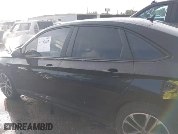 ✅ 2022 Volkswagen Jetta Sport • VIN: 3VWBM7BU2NM033511 • Lot: 42702187. Listed on IAAI with 36,284 mi. Free auction sales archive from the USA and detailed vehicle history report at DreamBid. Image 14.