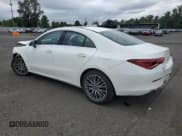 ✅ 2022 Mercedes-Benz CLA 250 • VIN: W1K5J4HB4NN261986 • Lot: 62548125. Wystawiony na Copart z przebiegiem 37 421 mil. Bezpłatny archiwum sprzedaży aukcyjnych z USA i szczegółowy raport historii pojazdu na DreamBid. Zdjęcie 2.