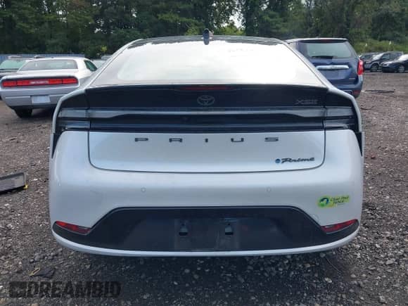 2024 Toyota Prius SE with VIN JTDACACU2R3024408, listed as a IAAI auction lot 43114921 with 18,724 mi miles and . Bid and sale history available at DreamBid. Image 16.