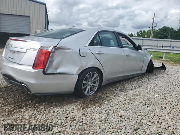 ✅ 2019 Cadillac CTS Luxury RWD • VIN: 1G6AR5SX3K0106983 • Lot: 57280265. Listed on Copart with 110,817 mi. Free auction sales archive from the USA and detailed vehicle history report at DreamBid. Image 3.