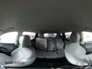 ✅ 2017 Hyundai Santa Fe 2.4L • VIN: 5XYZUDLB2HG409316 • Лот: 43635496. Опубликован ранее на IAAI с пробегом 122 173 миль. Бесплатный доступ к архиву аукционных продаж из США и подробный отчёт об истории автомобиля на DreamBid. Изображение 18.