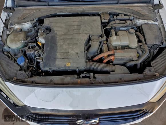 ✅ 2017 Hyundai Ioniq Blue • VIN: KMHC65LC6HU046317 • Lot: 93887755. Listed on Copart with 157,932 mi. Free auction sales archive from the USA and detailed vehicle history report at DreamBid. Image 11.